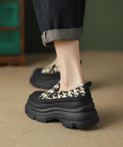 Black Versatile Women Splicing Platform Loafer Shoes - Image 2